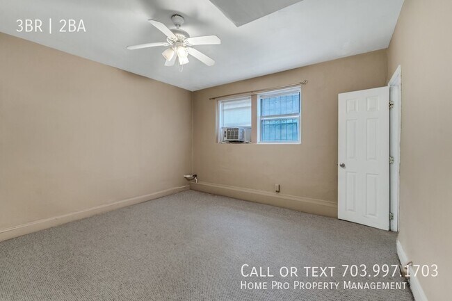 Foto del edificio - 3 Bedroom, 2 bathroom apartment outside of...