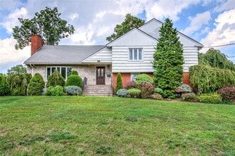 Building Photo - 14 Dimsdale Dr