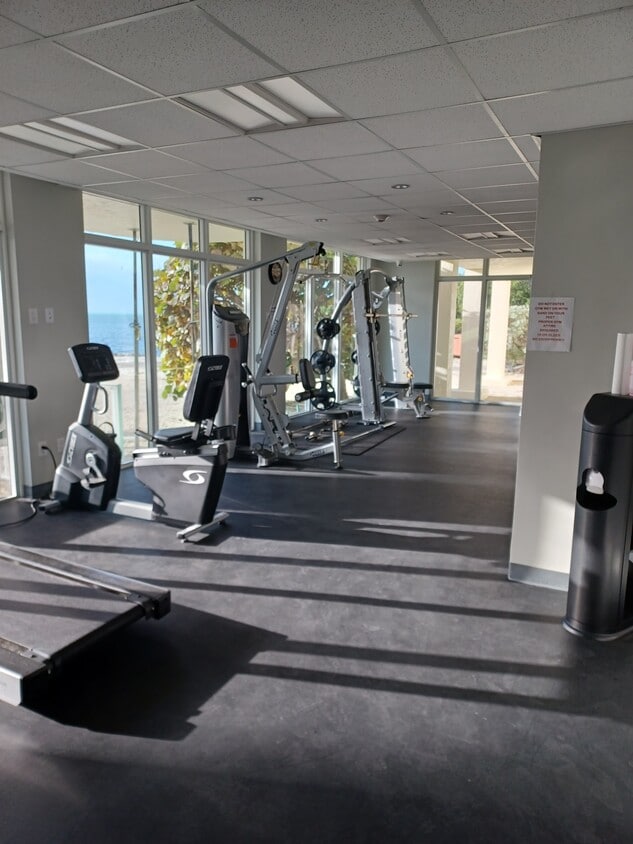 Ocean View Gym - 200 Wrenn St