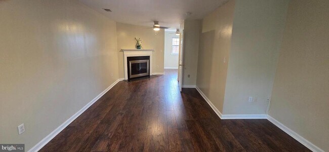 Foto del edificio - 2100 Young St SE