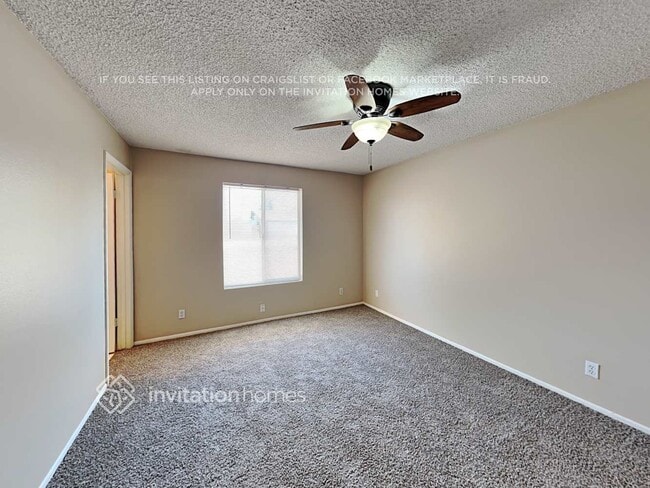 Building Photo - 4213 W Northview Ave