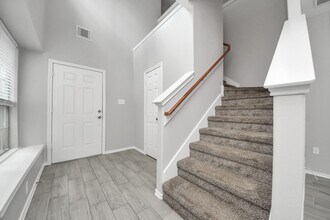 Building Photo - 16850 Brooktondale Ct