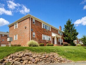 Building Photo - 2467 NJ-10
