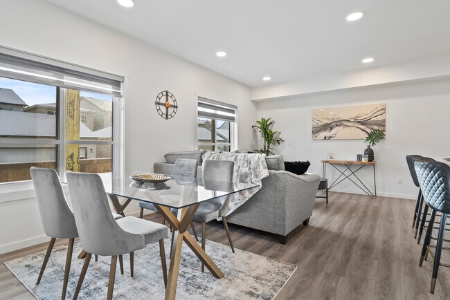 Building Photo - Heritage Valley Heights Townhomes