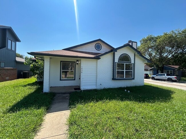 At such an affordable rental rate, this ho... - At such an affordable rental rate, this ho... House