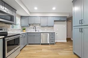 Foto principal - 104 Shoreline Dr