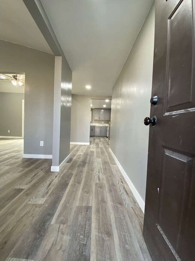 Building Photo - Newley Remodeled SW home featuring 3 BD 2 BA with large back yard