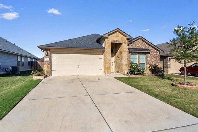 Building Photo - 122 Beth Ann Loop