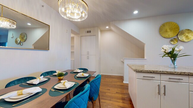 dining area - 12848 Palm St