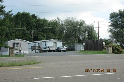 Building Photo - 2677 Highway 11 W