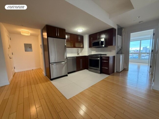 Foto del edificio - 302 2nd St