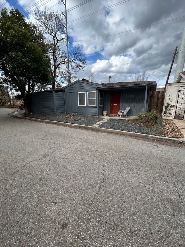 Foto del edificio - 1922 Vassar St