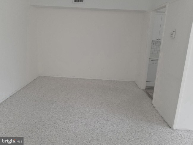 Foto del edificio - 7541 Spring Lake Dr