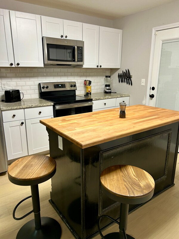 Foto del edificio - 2216 Pine St