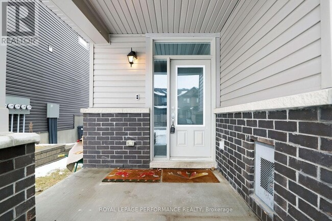 Photo du bâtiment - 1011 Kijik Cres