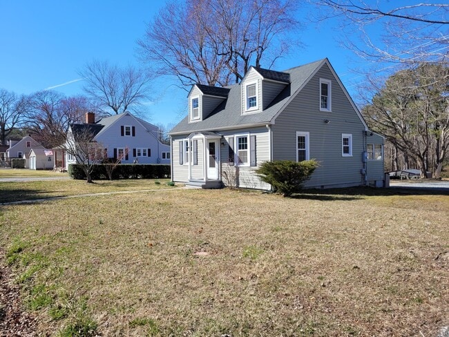 Building Photo - 10934 Catharpin Rd