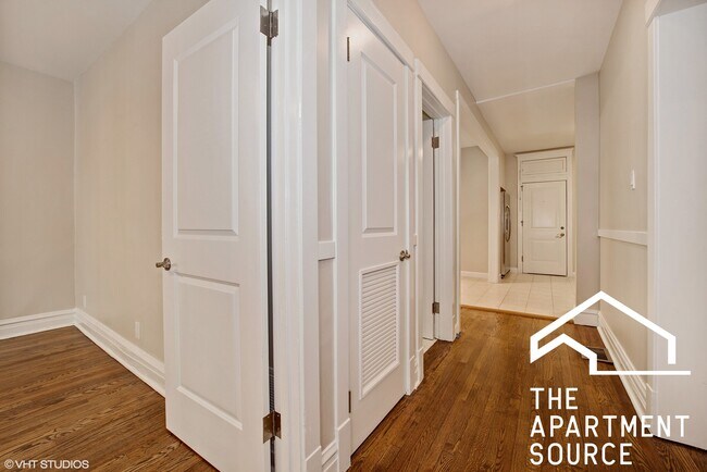 Foto del edificio - 1804 N Sheffield Ave