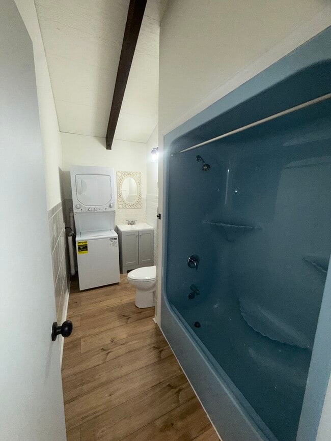 Foto del edificio - 12516 W Torquay Rd