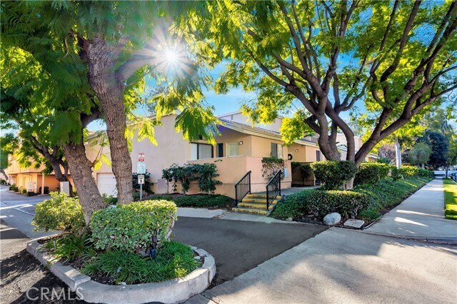 Foto del edificio - 2915 Barrington Ct