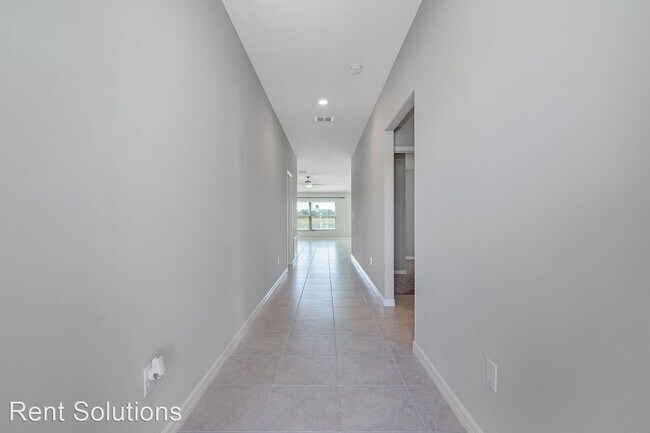 Foto del edificio - 4 br, 2 bath House - 9807 Alysheba Court