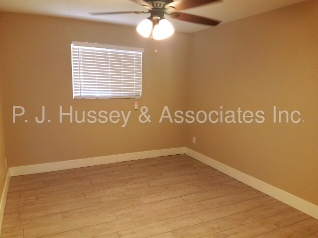 Building Photo - 7305 E Belleview St #3