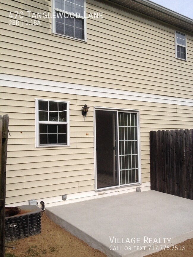 Foto del edificio - 470 Tanglewood Ln