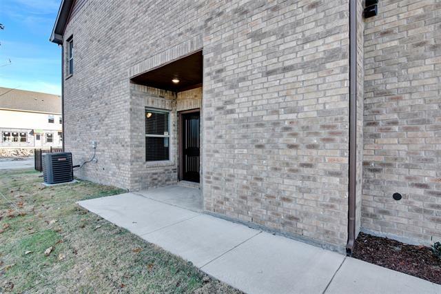 Building Photo - 6802 Jade Dr