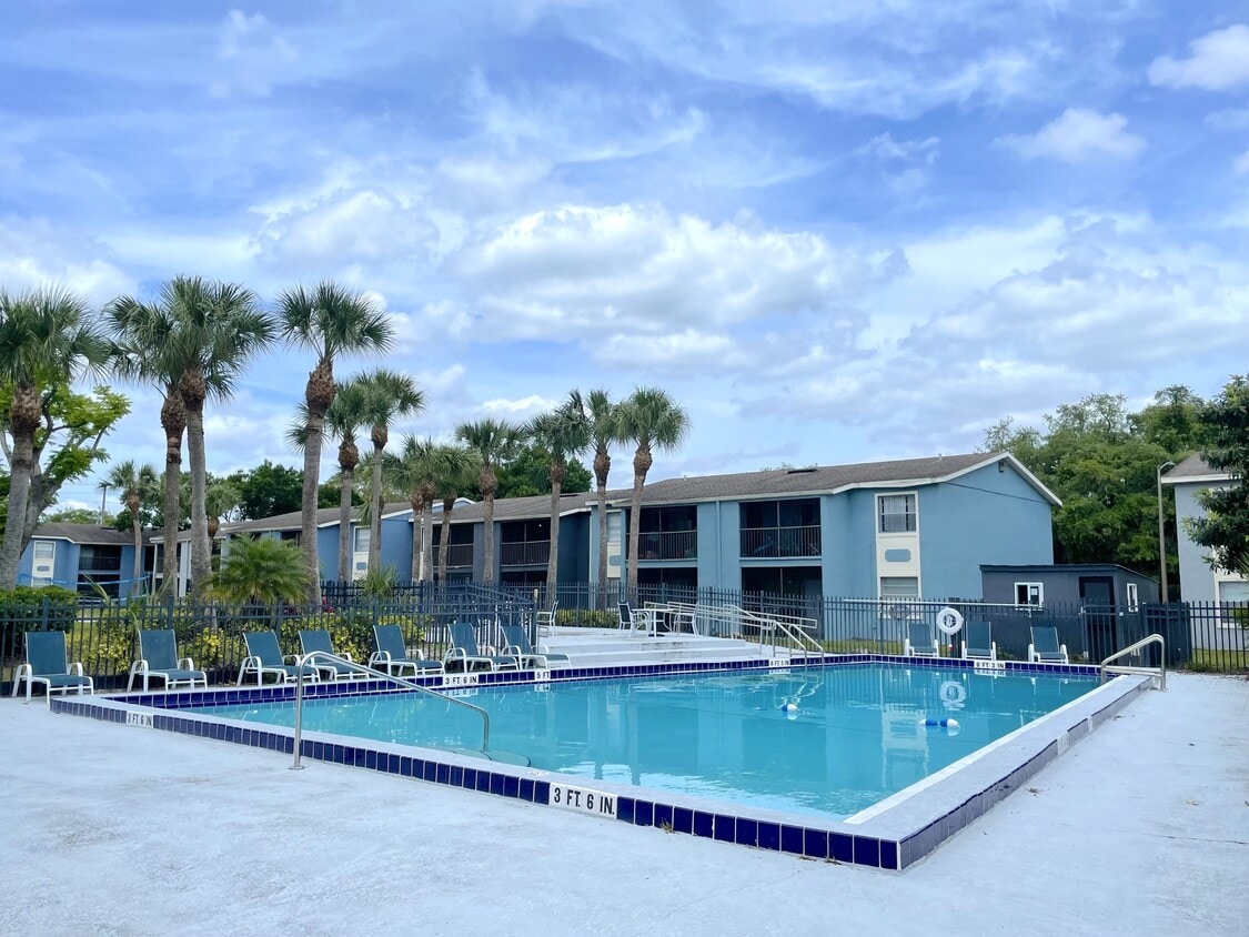 Photo - 2501 N Alafaya Trail (Orlando, FL)