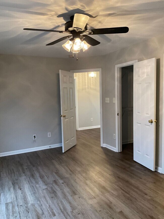 Foto del edificio - Available Now!! Charming and Updated Rental Home in Mt. Holly!