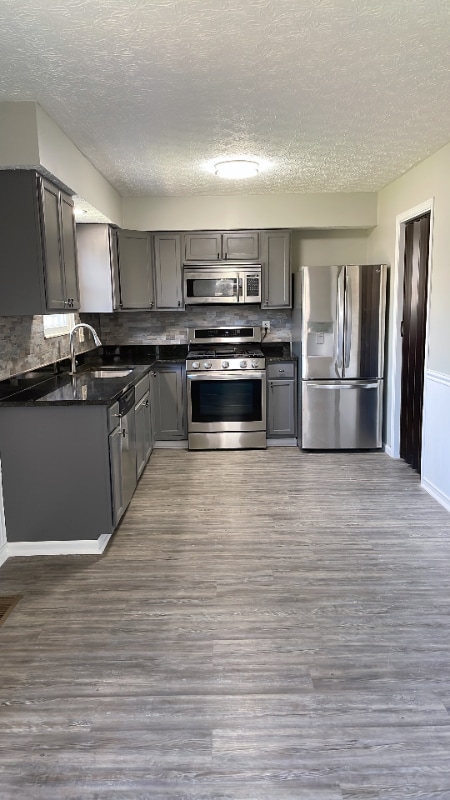 Building Photo - 3828 Longton Dr