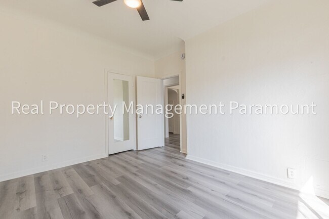 Foto del edificio - 2757 S Mansfield Ave