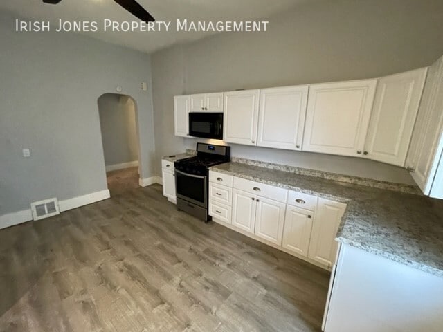 Foto del edificio - 608 Niagara St
