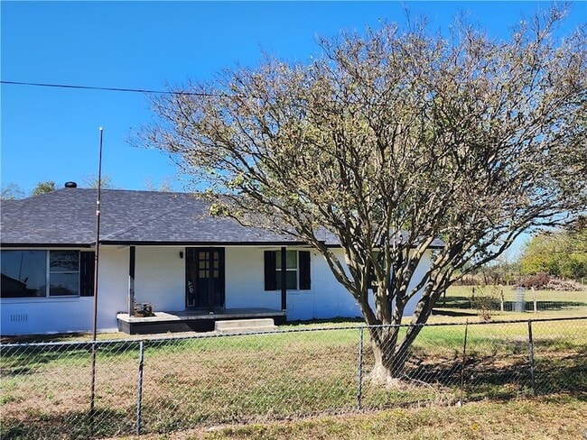 Photo - 12877 E State Hwy 21 House