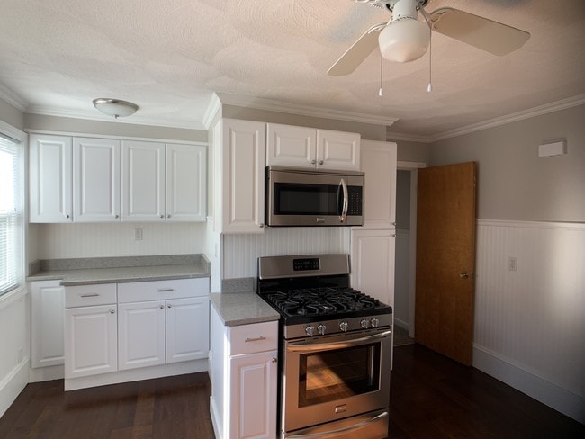 Building Photo - 130 Winthrop St