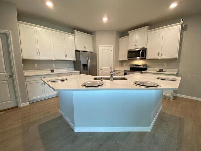 Building Photo - 4005 Westwood Flds Lp