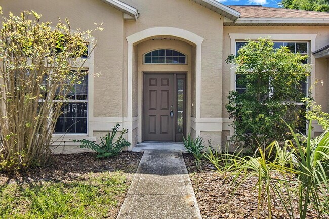 Foto del edificio - Pool home in Indian Trails