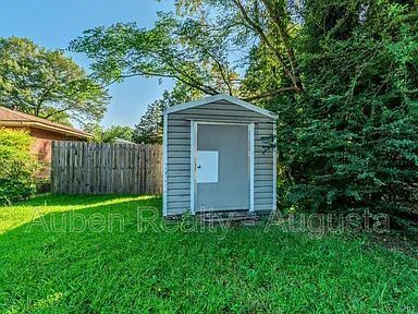 Primary Photo - 3718 Lexington Dr