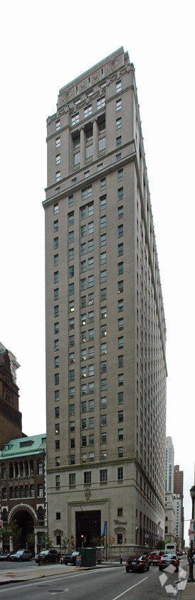 Primary Photo - Packard Grande