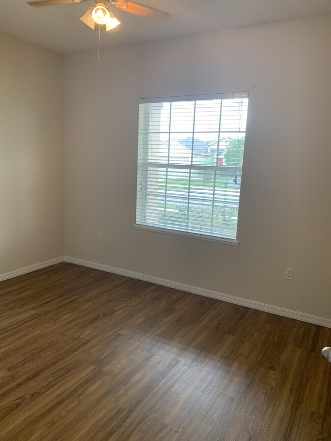 Foto del edificio - 5171 Gulf Sturgeon Ln