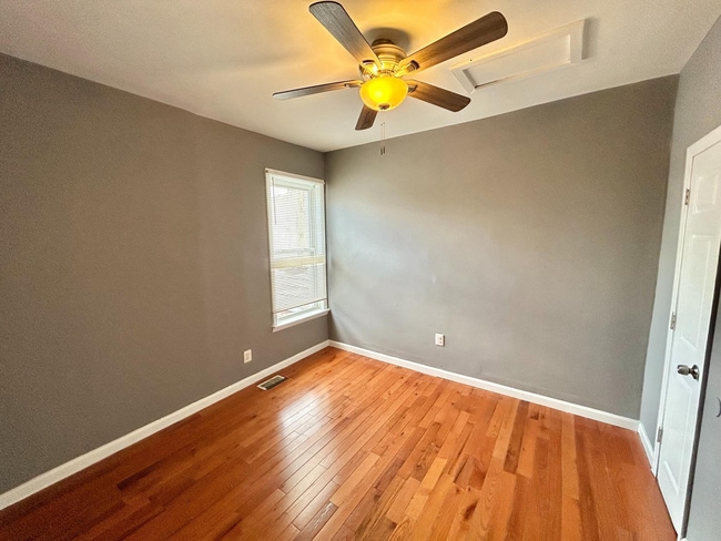 Photo - 2605-7 Cecil B. Moore Ave Apartment