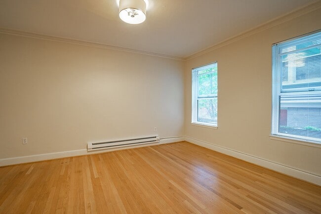 Interior Photo - Lakeside Apartments