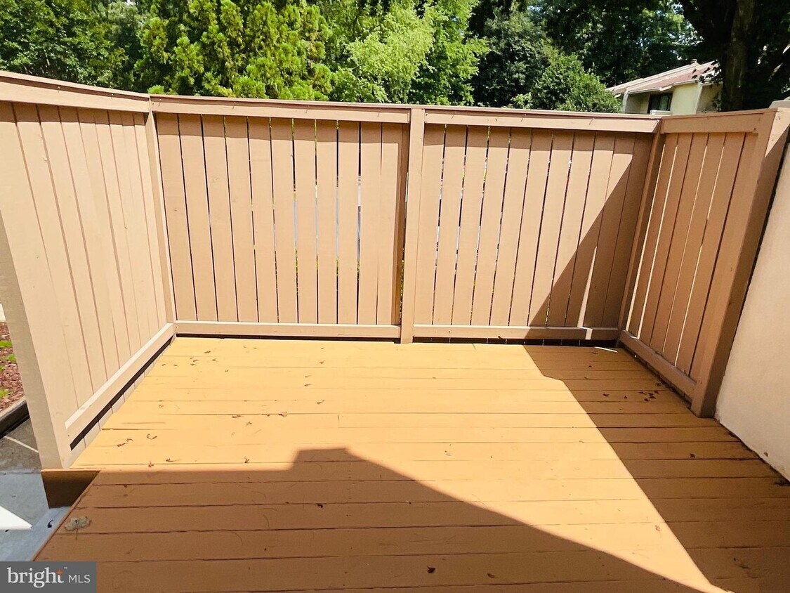 11723 Newbridge Ct, Reston, VA 20191 Townhome Rentals in Reston VA