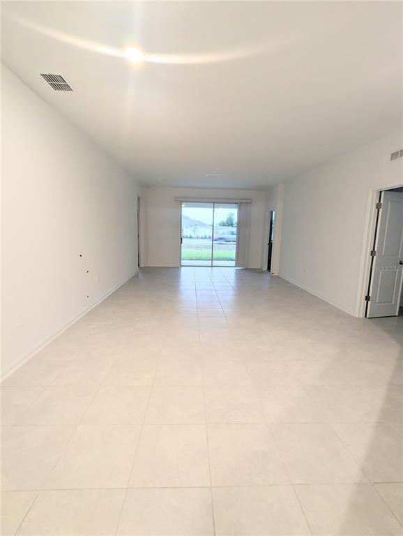 Building Photo - 1433 Deepwater Cir