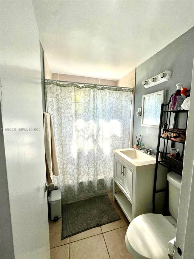 Foto del edificio - 650 84th St