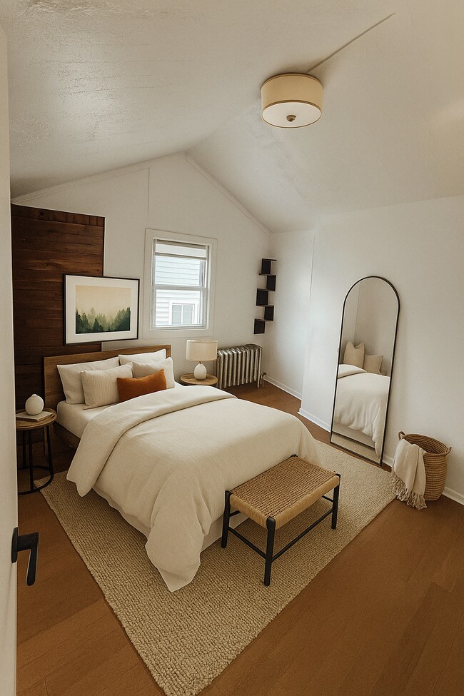 Segundo espacio para habitación que puede usarse como dormitorio o sala de estar. - 327 Ellery Ave