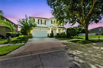 Building Photo - 12320 Fairlawn Dr