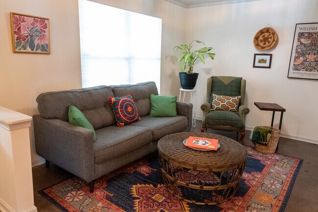 Sala de estar - 3270 Greenwich Ct