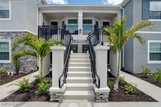 Building Photo - 11790 Venetian Lagoon Dr