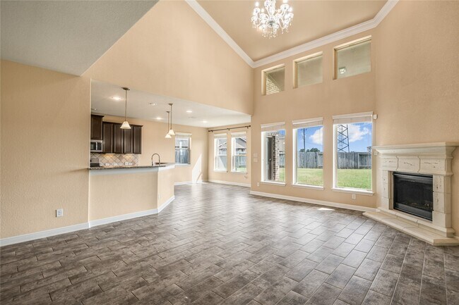 Building Photo - 15231 Flintridge Lake Ln