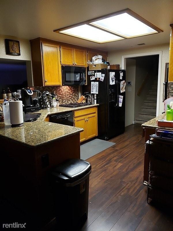 Building Photo - 4 br, 3 bath House - 721 Spindale Drive
